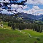 Alpstuga 4-sterne Tiny House & Erholsame Ruhe Und Ganz Viel Im Oberallgaeu Wertach